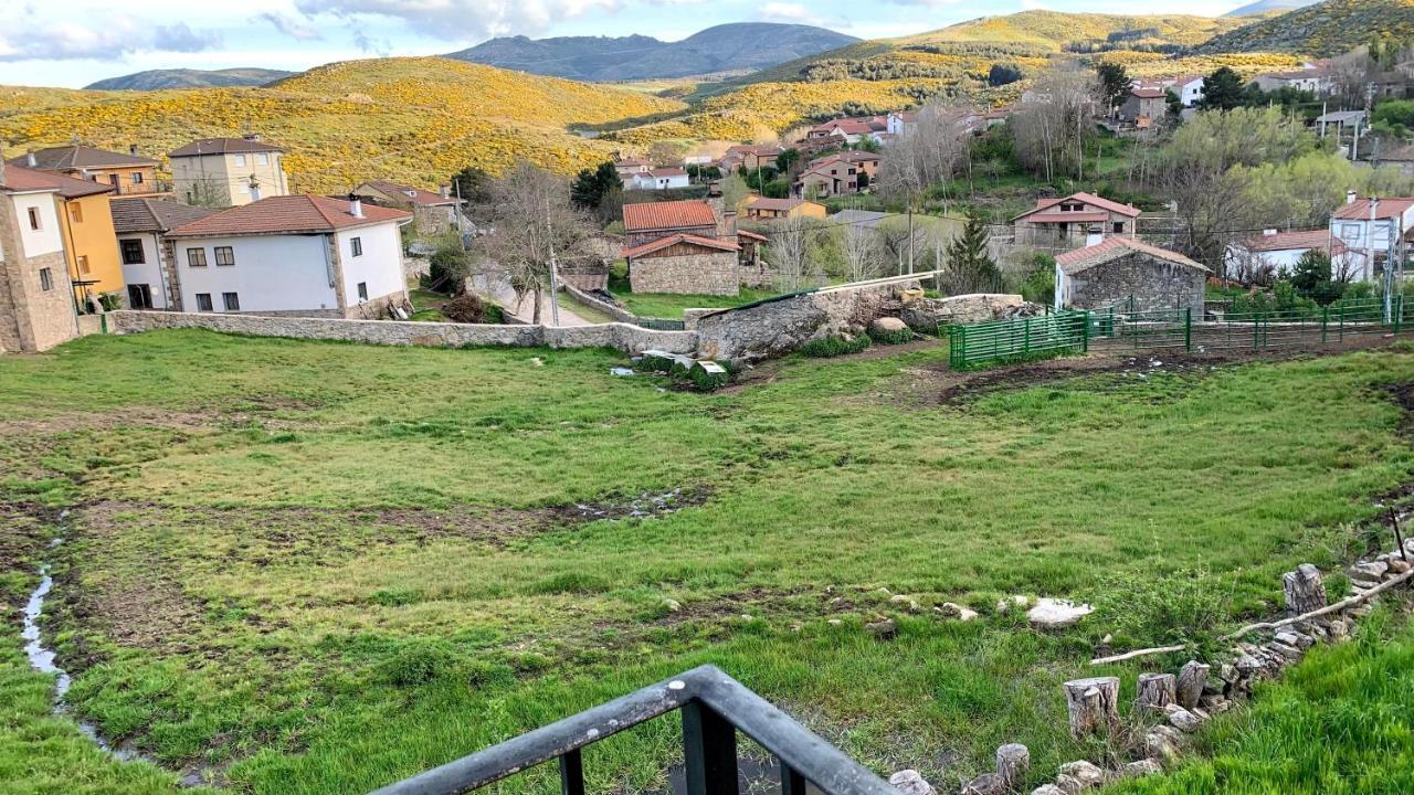 La Puerta De Gredos Villa San Martín del Pimpollar Buitenkant foto